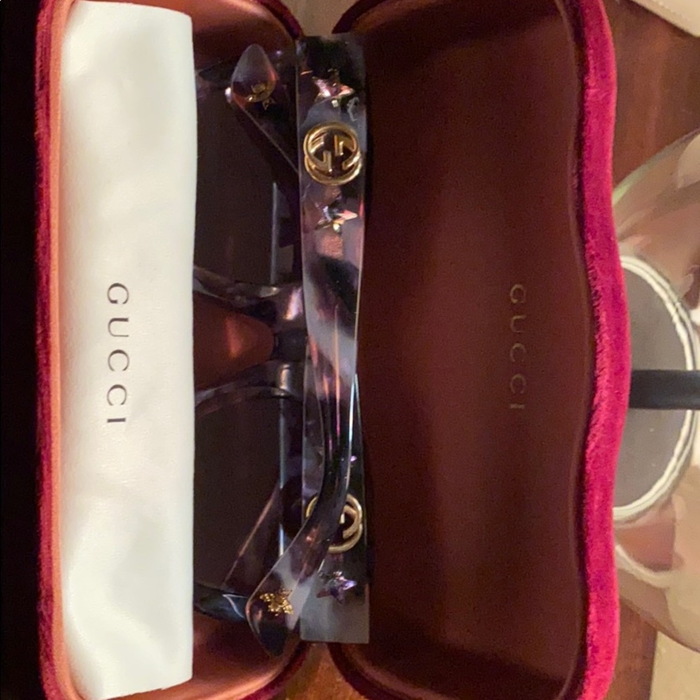 🔥 women’s Gucci sunglasses 🕶 🔥